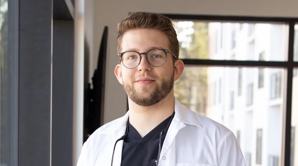 Dr. Serge Haché